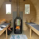 Copper Coast Glamping Pods - An Faoilean Pod Semesterbostad