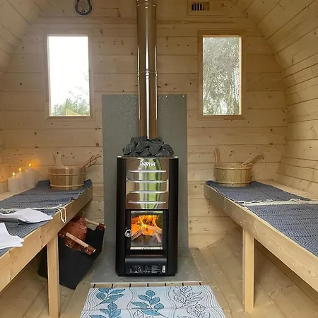 Copper Coast Glamping Pods - An Faoilean Pod Tatil Evi