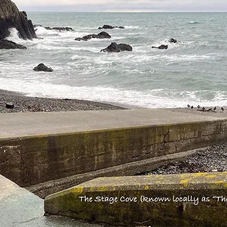 An Faoilean Glamping Pod بيت للعطل