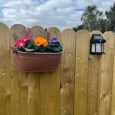 An Faoilean Glamping Pod Bunmahon