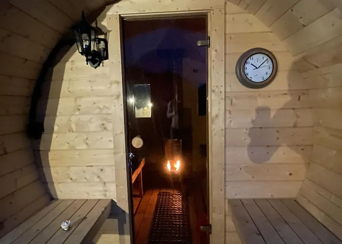 Copper Coast Glamping Pods - An Faoilean Pod Prázdninový dům