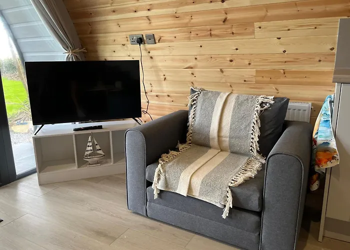 An Faoileán Glamping Pod Bunmahon