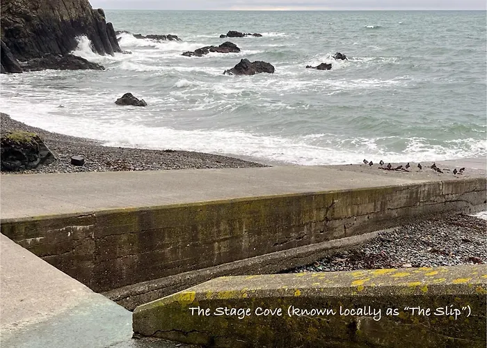 Copper Coast Glamping Pods - An Faoilean Pod Prázdninový dům